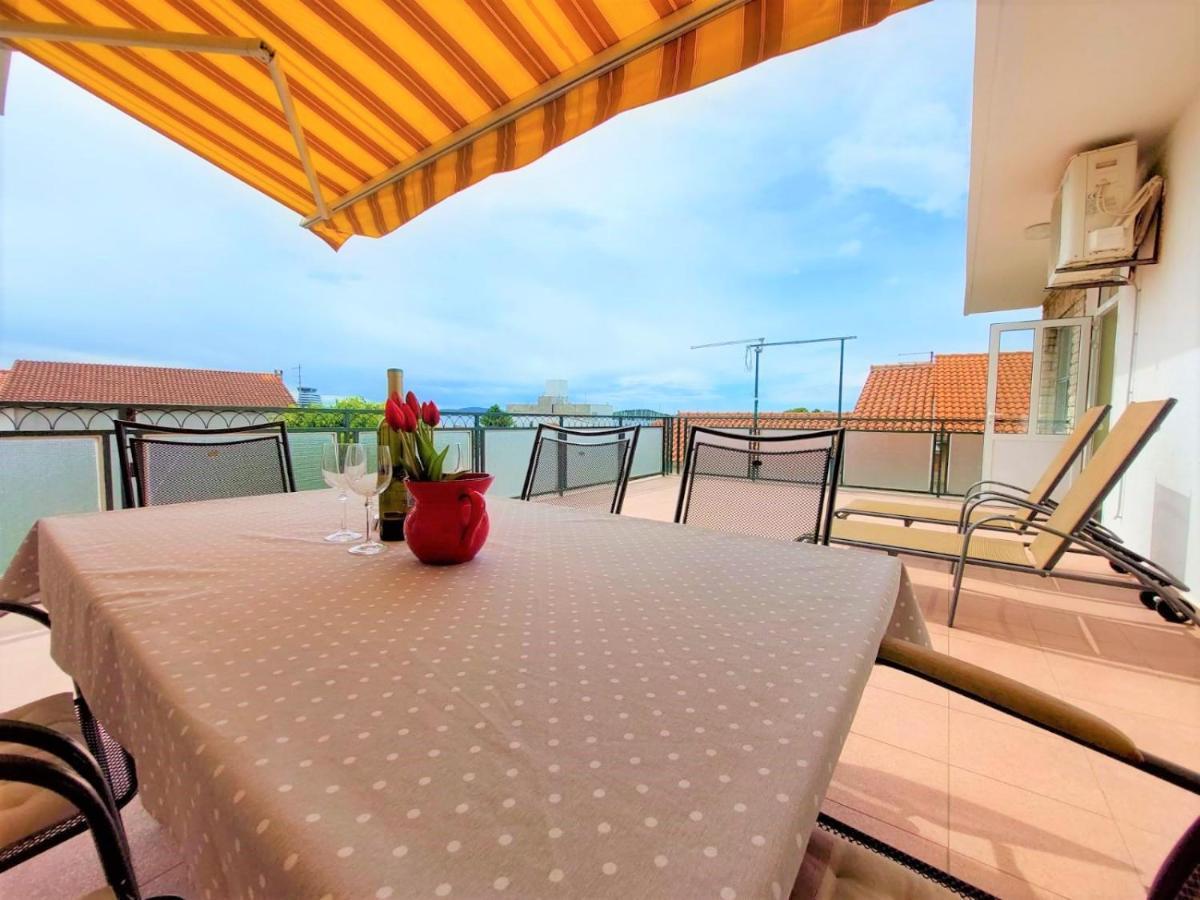 Apartment Big Lasan Vodice Exterior foto