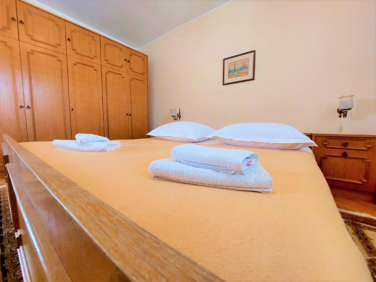 Apartment Big Lasan Vodice Exterior foto